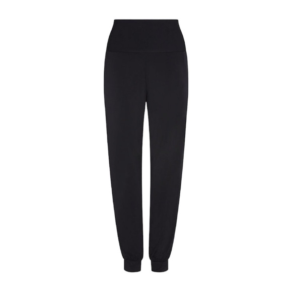 COMMANDO Butter Soft & Lightweight Ankle Crop Lounge Pants - Picture 8 of 8